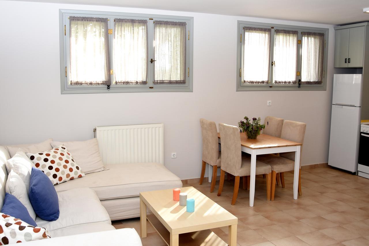 Karystos Muse Aparthotel Екстериор снимка